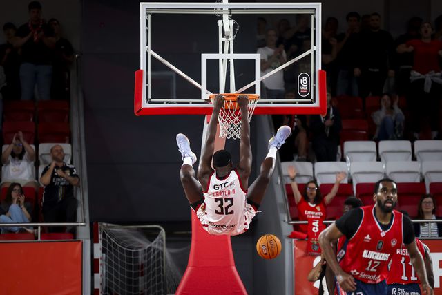 Benfica mantém invencibilidade no 'play-off'