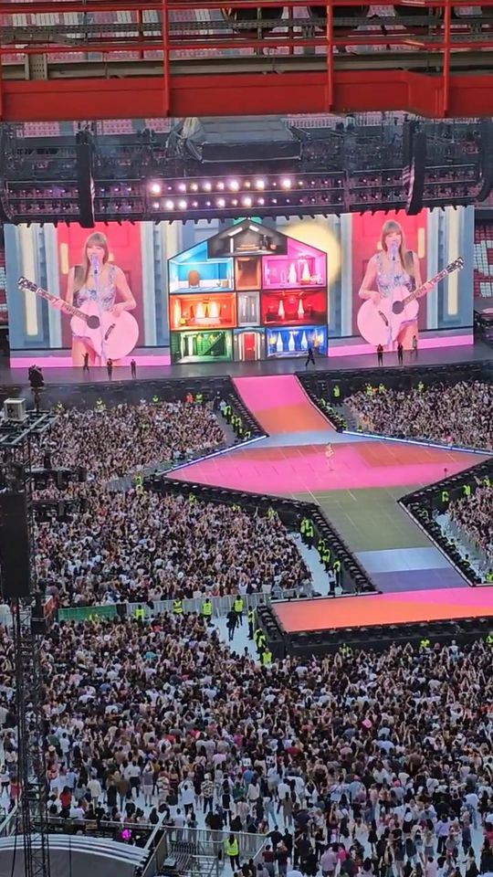 Taylor Swift abre concerto no Estádio da Luz a 'arranhar' português