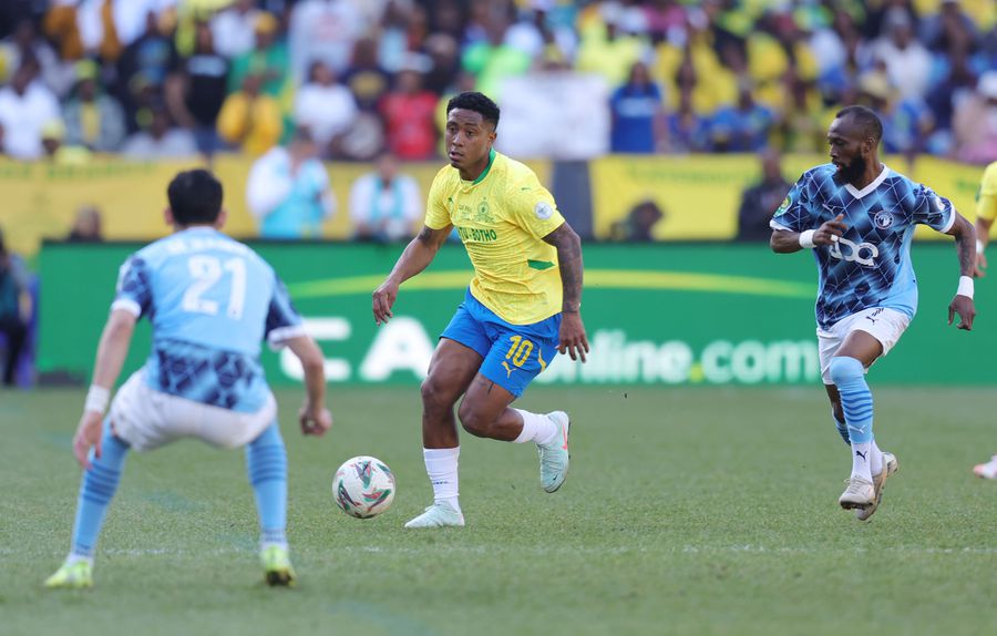 Lucas Ribeiro fez o golo do Mamelodi Sundowns na receção ao Pyramids, na primeira mão da final da Liga dos Campeões africana