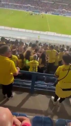 Pancadaria entre adeptos do Paços de Ferreira no Restelo
