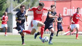Taça Revelação: Benfica dá goleada das antigas e está na final