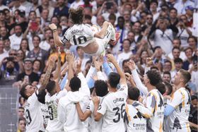 Luka Modric sobre o adeus a Madrid: «Onde chorei menos foi no relvado»
