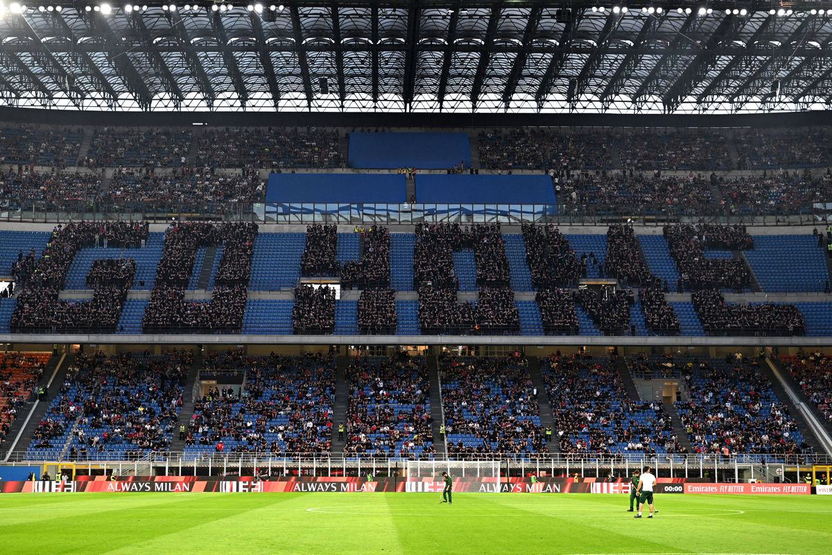 «Vão para casa»: protesto impressionante dos adeptos do Milan
