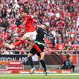 Otamendi e Gyokeres no recente Benfica-Sporting — este domingo, no Jamor, há mais...