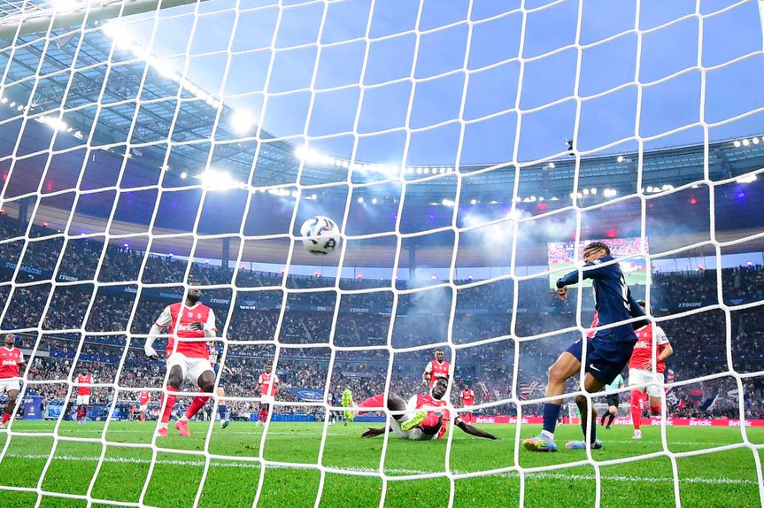 Barcola marcou os dois primeiros golos do PSG (FOTO IMAGO)