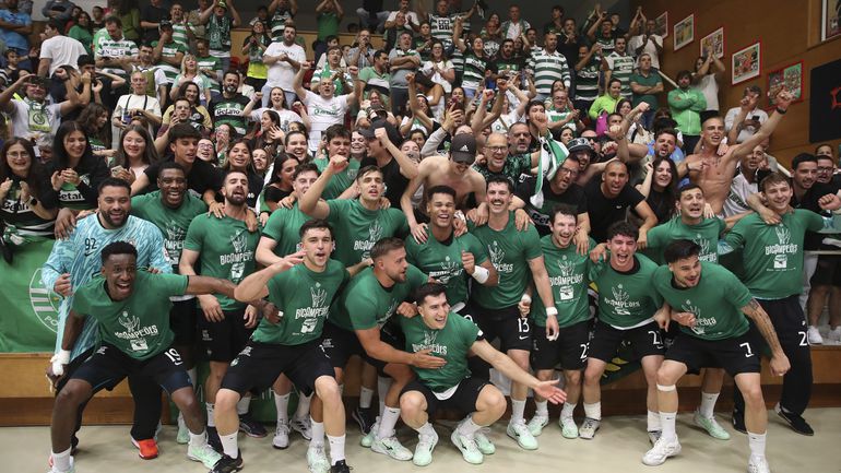 Sporting é bicampeão nacional de andebol!