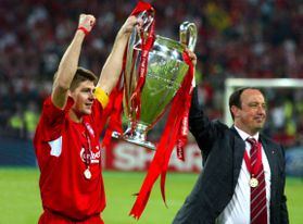O Milagre de Istambul: há 20 anos, ouvia-se o mais arrepiante 'You'll Never Walk Alone' de sempre