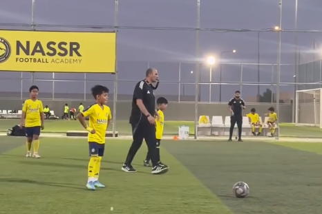 Mateo, filho de Cristiano Ronaldo, mostra dotes aos 8 anos