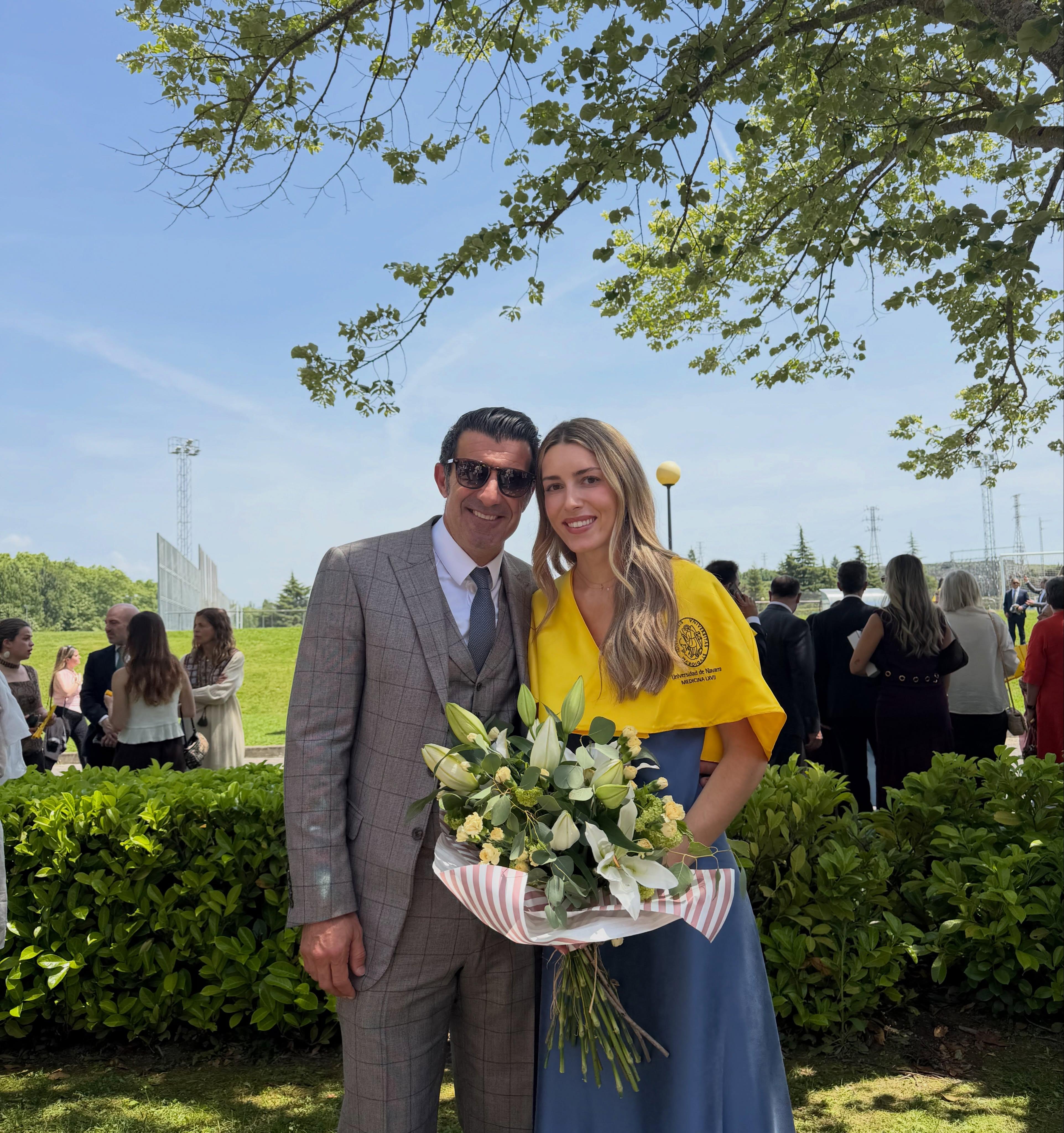 As imagens da cerimónia de formatura da filha mais velha de Figo (Facebook)