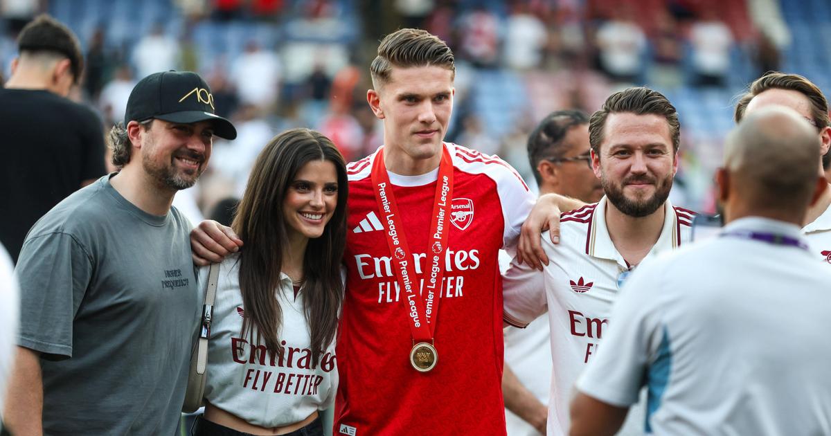 Gyokeres celebra conquista da Premier League com Inês Aguiar (fotos)