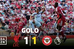Schade gela Anfield e junta-se ao Aston Villa para ajudar o Sporting