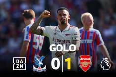 Gabriel Jesus faz o primeiro golo do Arsenal como campeão