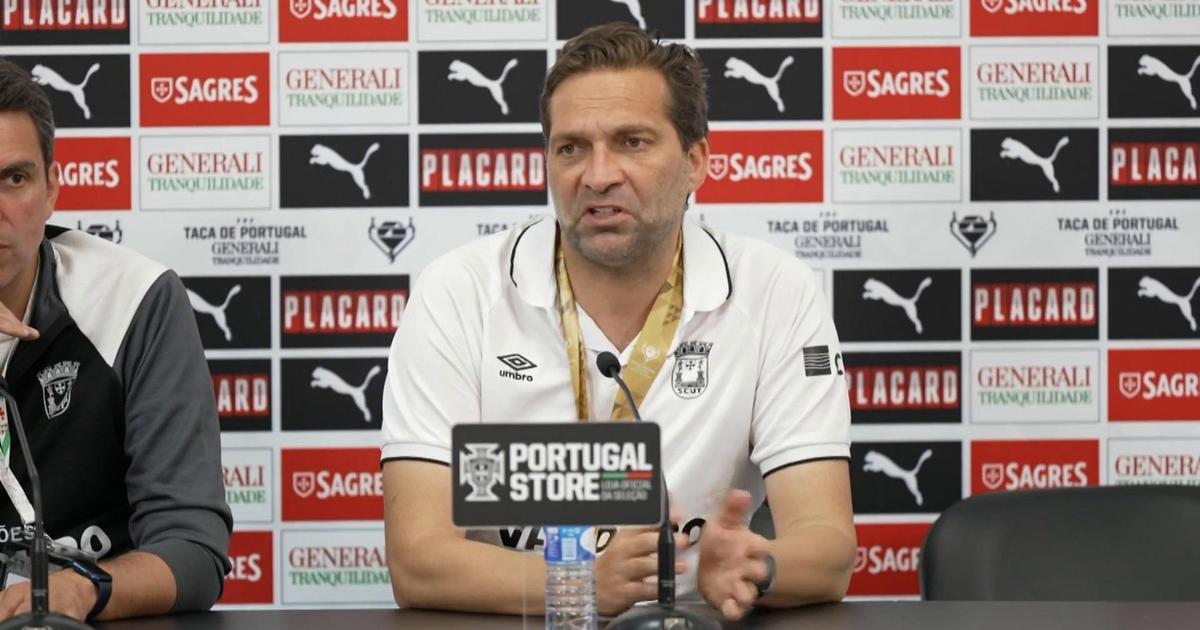 Luis Tralhão revela o que se ouvia no balneário ao intervalo: «Vamos conseguir...»