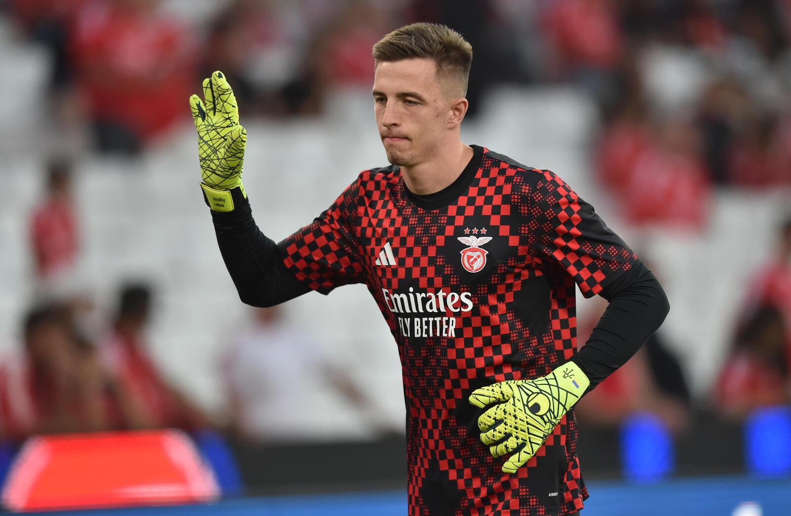 Trubin: não é certo que o guarda-redes permaneça na Luz. O ucraniano ambiciona dar o salto para um campeonato mais competitivo, mas o Benfica não admite negociar por um valor inferior a 20 milhões de euros - Foto: Miguel Nunes
