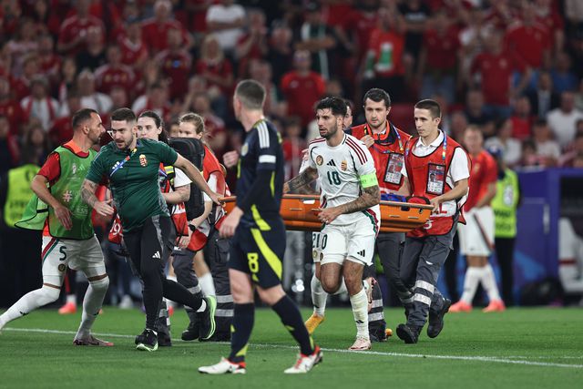 Szoboszlai apressou as macas e criticou passividade na assistência a Vargas