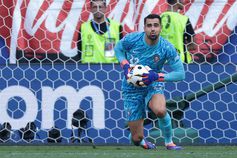 «Diogo Costa titular com a Croácia? Discordo. Rui Silva e José Sá precisam de competição na baliza da Seleção»