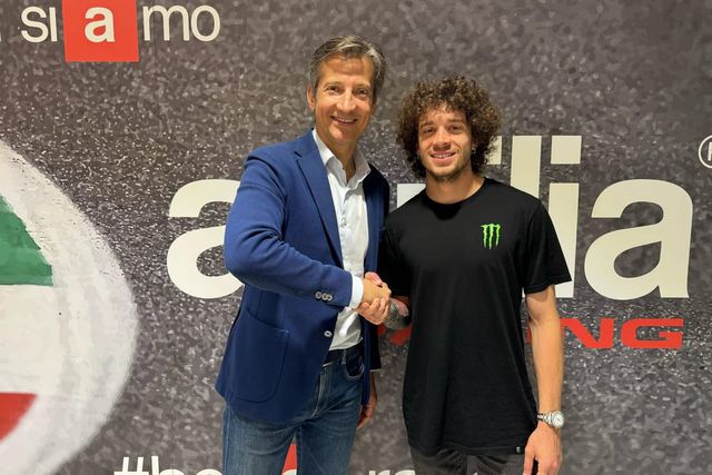 Bezzecchi assina pela Aprilia para a temporada 2025