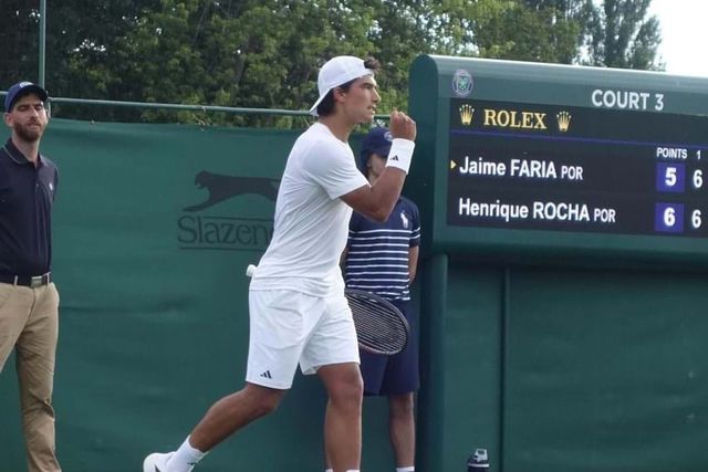 Henrique Rocha vence duelo português por acesso a Wimbledon