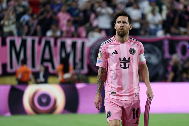 Lionel Messi liderou o Inter Miami  ao apuramento para os oitavos de final do Mundial de Clubes