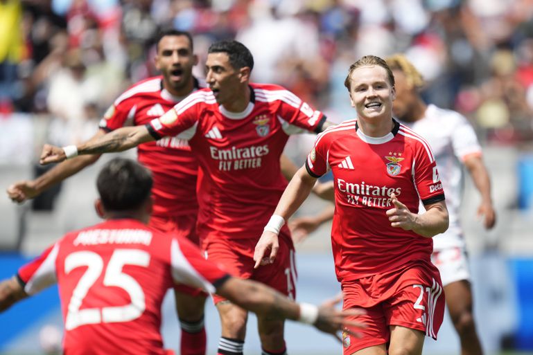 Schjelderup e Di María