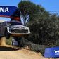 Sebastien Ogier e o co-piloto Vincent Landais durante o Rali da Sardenha, em Itália