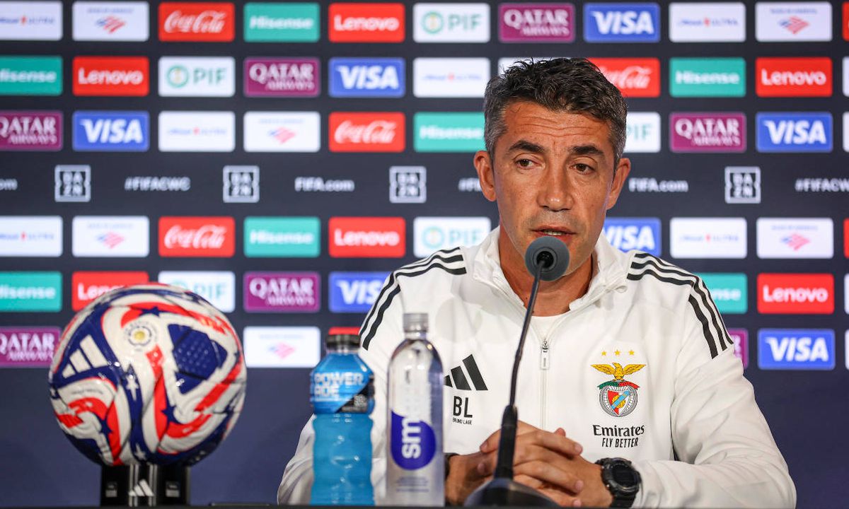 Treinador do Benfica deixa recado a Carreras e ao Real Madrid