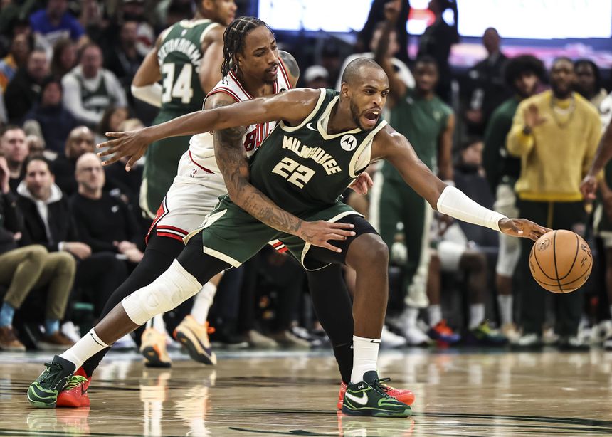 Khris Middleton aqui ao serviço dos Milwaukee
