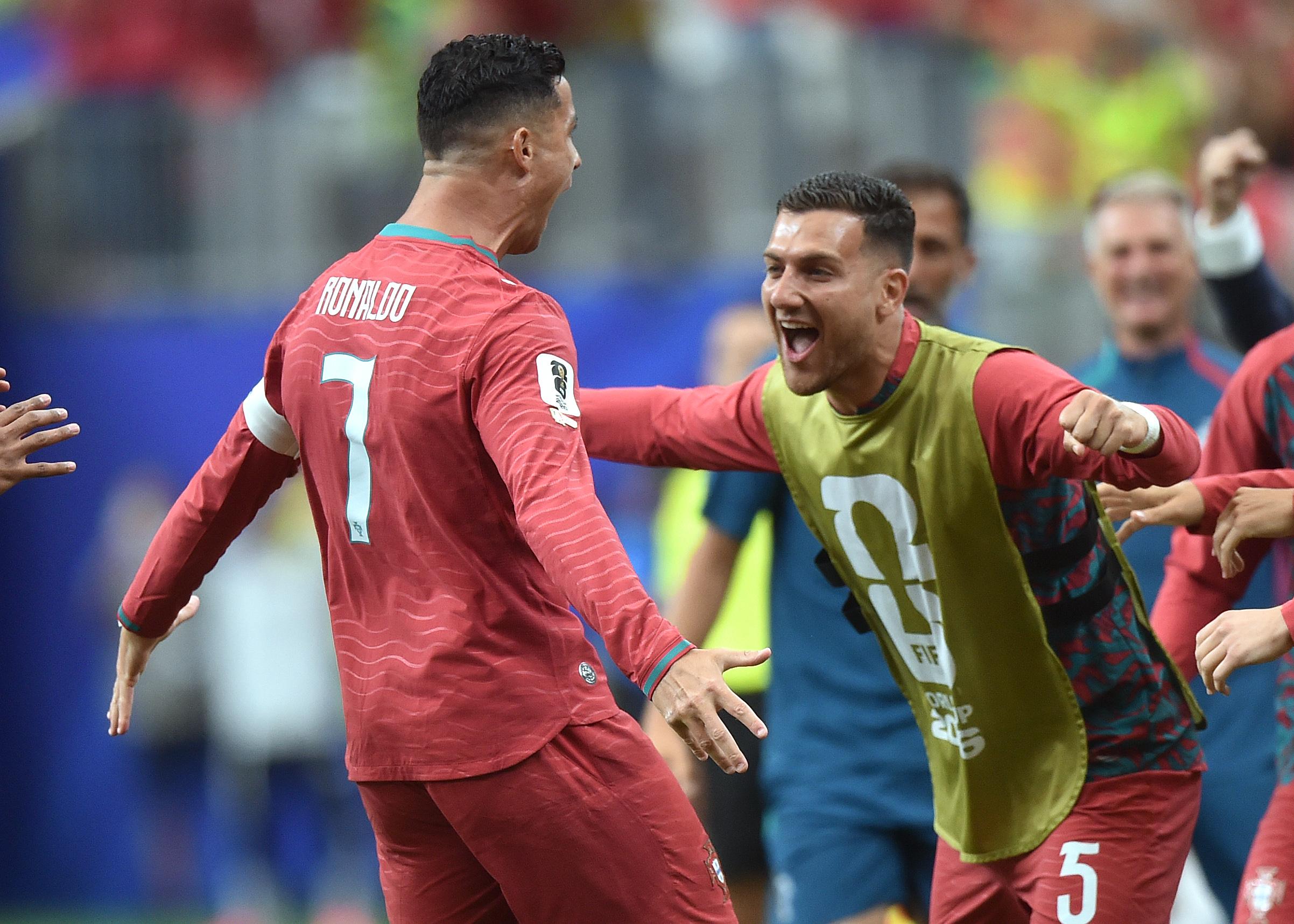 Cristiano Ronaldo: depois da desilusão frente à RD Congo, CR7 marcou dois golos ao Uzbequistão e tornou-se o primeiro jogador a marcar em seis mundiais, para além de melhor marcador português na história do torneio, superando Eusébio (foto: Miguel Nunes)