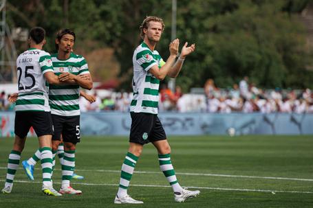 Sporting: Manchester City continua atento a Hjulmand