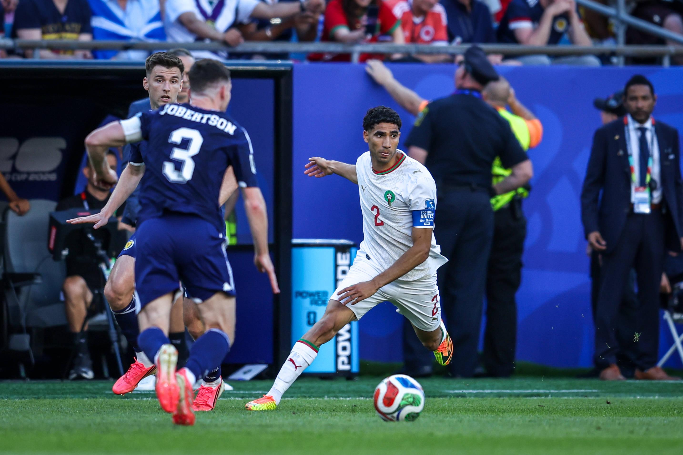 Achraf Hakimi: não marcou nem assistiu, mas voltou a ser uma sete no lado direito da seleção de Marrocos, na vitória sobre a Escócia (foto: IMAGO)