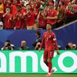 Ronaldo sorri depois de ter marcado pela segunda vez ao Uzbequistão no Mundial — Foto: IMAGO