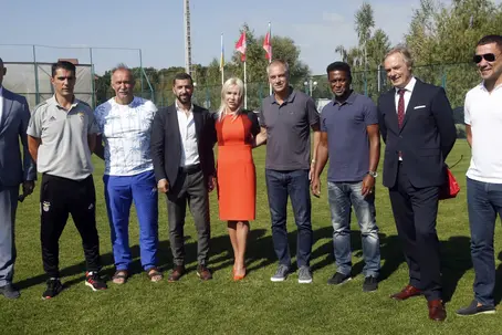 Mariia Kryvopyshyna, diretora da academia do Benfica na Ucrânia, recebeu uma delegação encarnada em 2021 (foto: A BOLA)