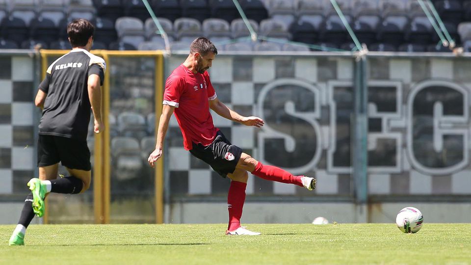 Santa Clara: regresso feliz de Venâncio a Portugal