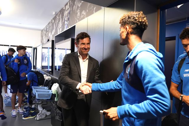 FC Porto: internacionais reencontram o plantel (vídeo)