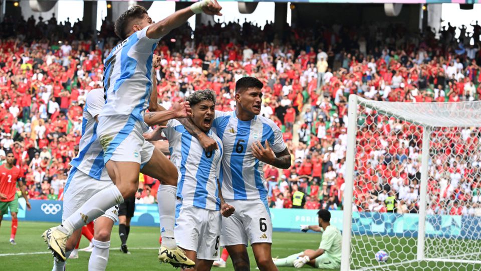 Vídeo: o golo que deu o empate à Argentina...aos 90+16'!