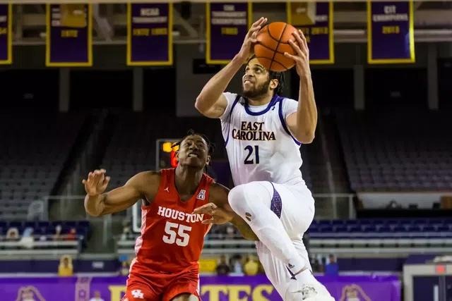 Ludgy Debaut, segundo poste do Sporting é francês