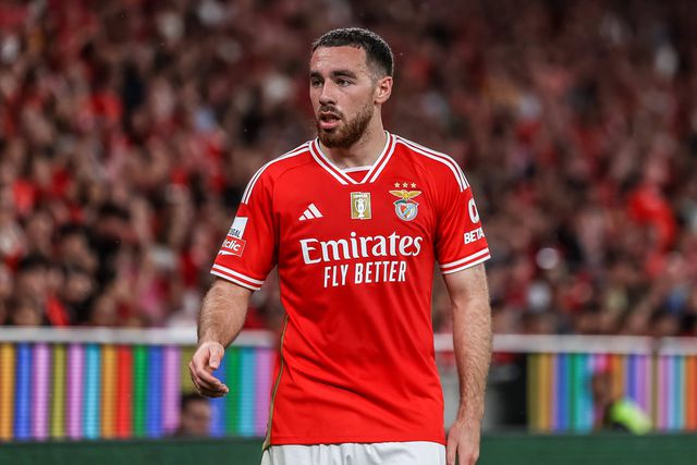 Benfica: Kokçu já se apresentou