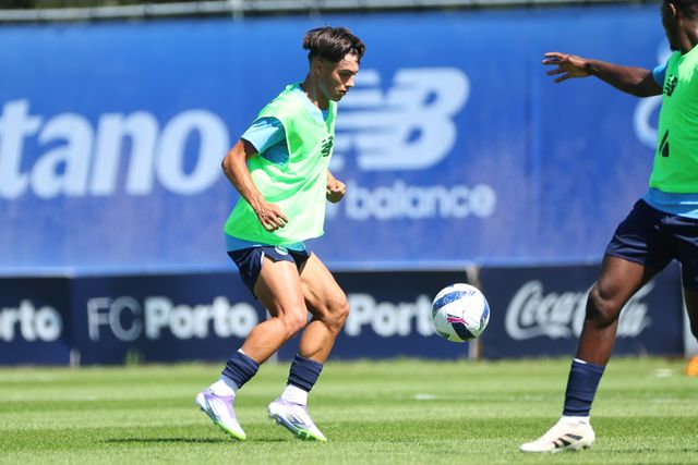 Equipa B do FC Porto realizou mais um treino no Olival (Foto: FC Porto)