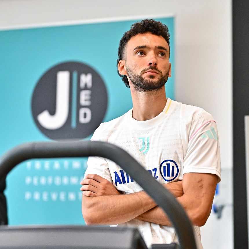João Mário realizou exames médicos esta quinta-feira (Foto: Juventus FC)