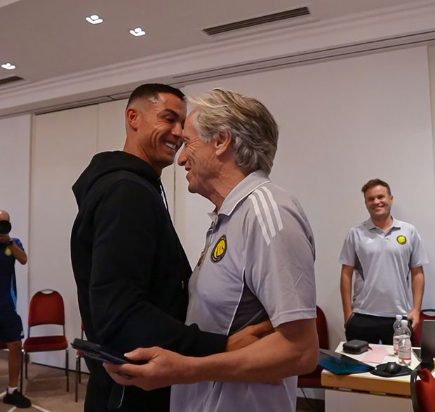 Jorge Jesus e Cristiano Ronaldo (X-Al Nassr)