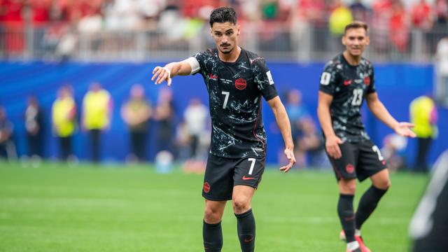 Amoura na lista do Benfica e Eustáquio aproxima-se da saída do FC Porto