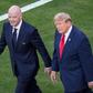 Gianni Infantino com o presidente dos EUA, Donald Trump, na final do Mundial 2026