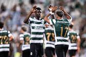 Doumbia e Zalazar na recente goleada do Sporting frente ao Estrasburgo - Foto: IMAGO