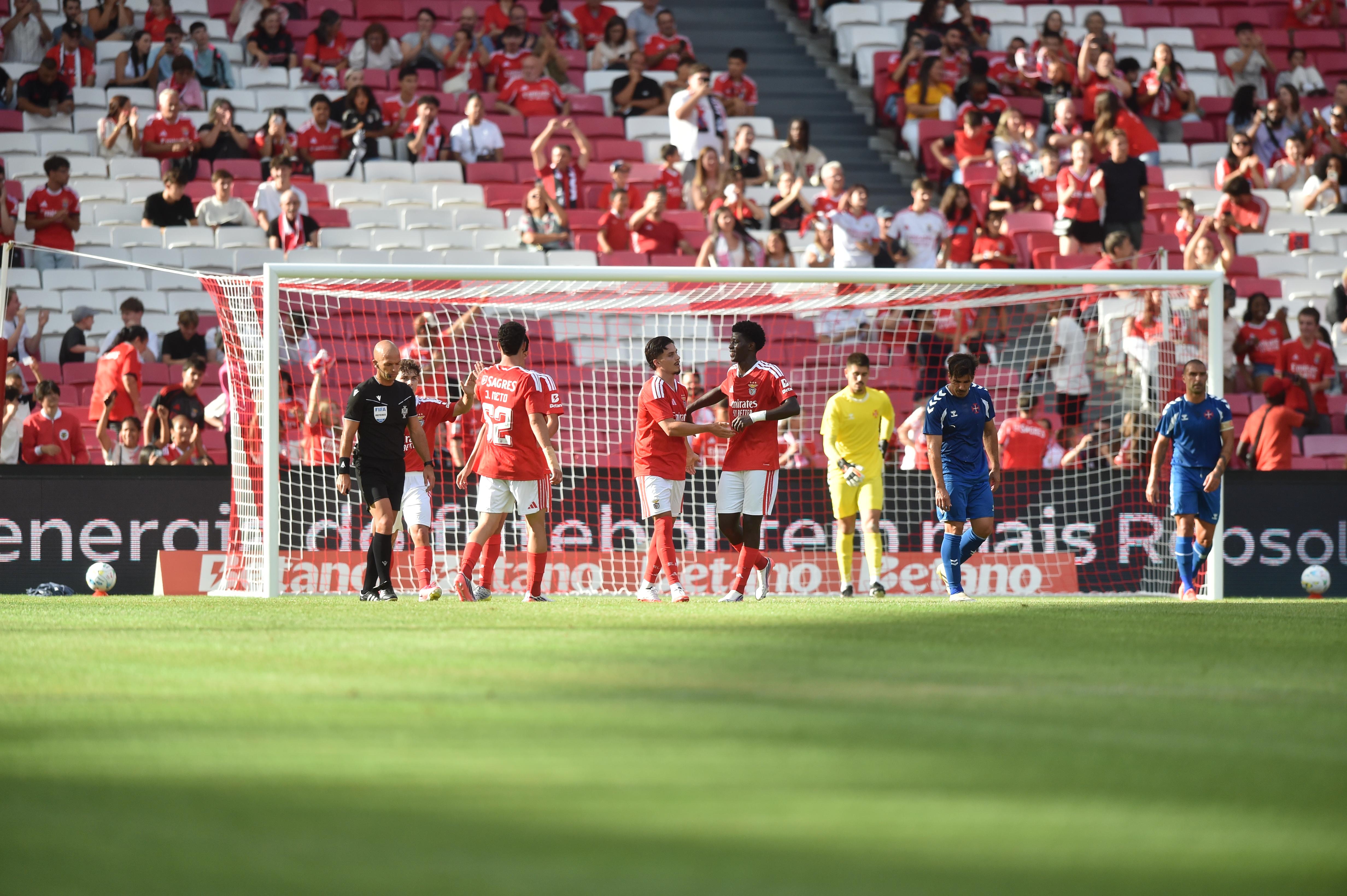 Festejos com Ivanovic no Benfica-Belenenses - Foto: Miguel Nunes