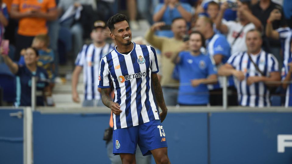 Vídeo: golaço de Galeno a abrir o marcador no Dragão...aos 18 segundos