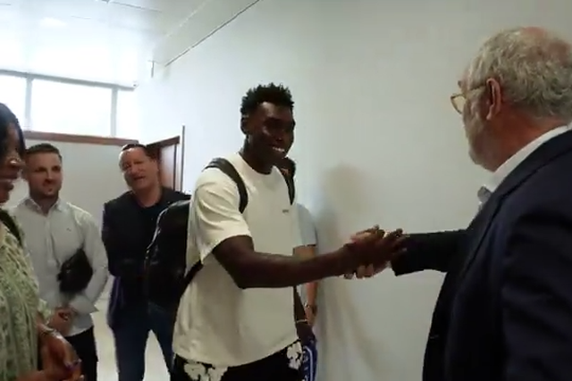 Primeiros momentos de Samu no Porto foram assim