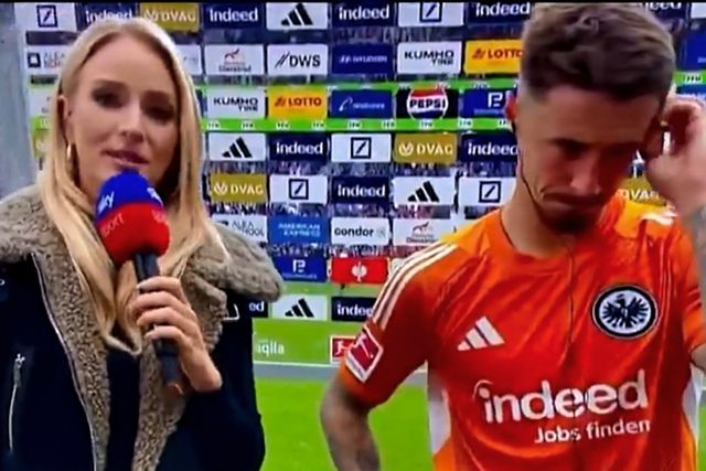 Cara séria devia ter sido um sinal... A gafe de jornalista em direto no final de jogo