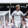 Smith Rowe a celebrar o golo do Fulham