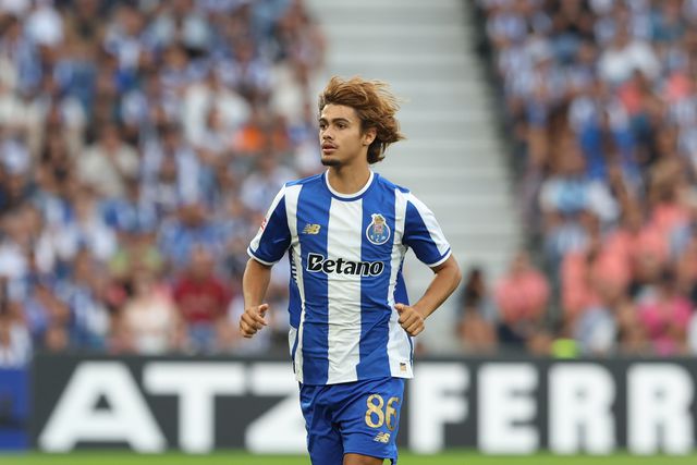 «É muito difícil encaixar Mora no onze do FC Porto»