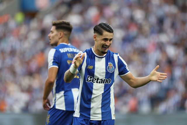FC Porto atropela Casa Pia: quem pára este dragão?